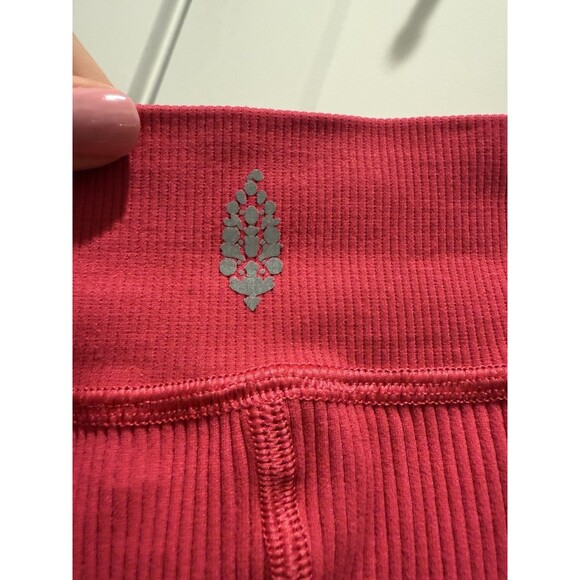 Free People Movement Free Throw Bike Shorts Passion Fruit Pink Medium M - Picture 5 of 5